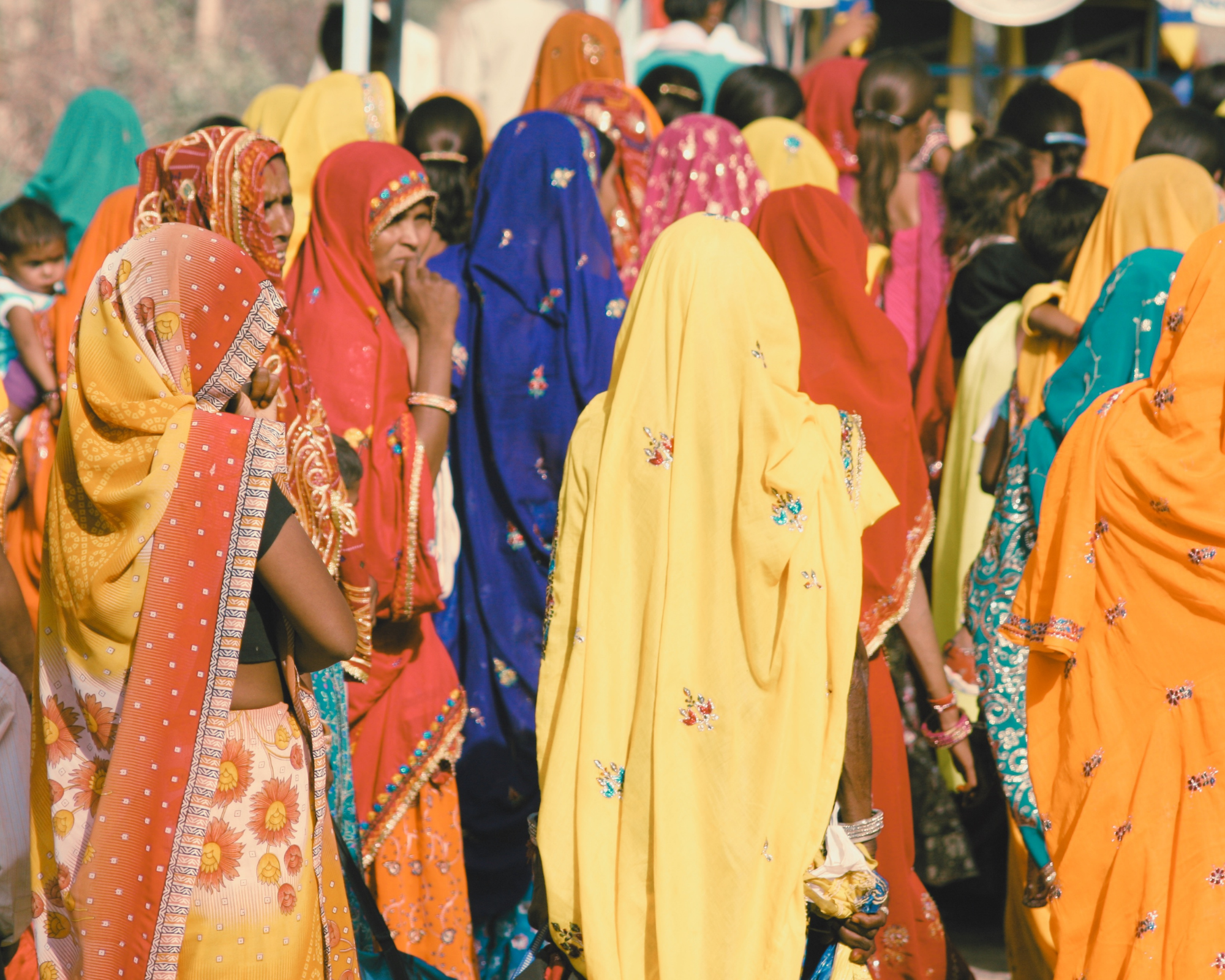 Proiecție fotografii – „Până în India și înapoi”